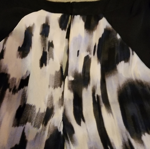 Top - Picture 4 of 6